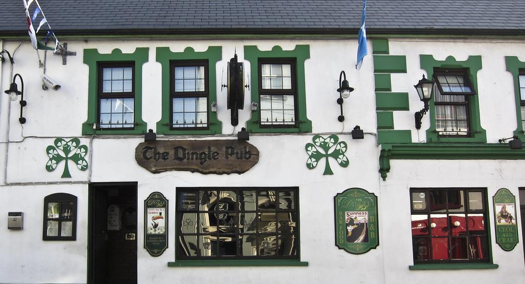The Dingle Pub Rooms エクステリア 写真